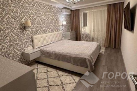 Продам 3-х кімнатну квартиру, Алексеевка, Код: 808461/1