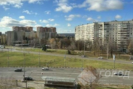 Продам 3-х кімнатну квартиру, Алексеевка, Код: 808461/1