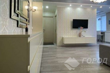 Продам 3-х кімнатну квартиру, Алексеевка, Код: 808461/1