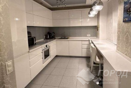 Продам 3-х кімнатну квартиру, Алексеевка, Код: 808461/1