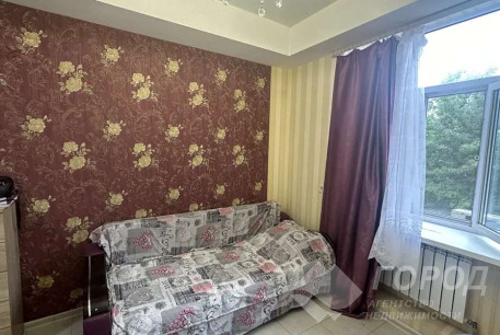 Продам гостинку, Центр, Площадь Конституции метро (Советская), Код: 808512/1