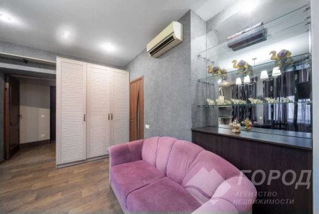 Сдам 1-кімнатну квартиру, Центральный рынок, Южный вокзал метро, Код: 808518/1