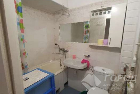 Продам 1-кімнатну квартиру, Рогань, Роганский ж/м, Код: 808523/2