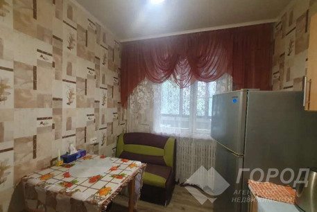 Продам 1-кімнатну квартиру, Рогань, Роганский ж/м, Код: 808523/2