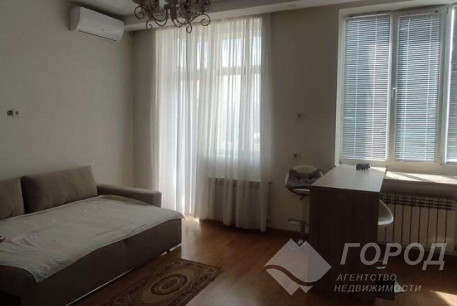 Продам 2-х кімнатну квартиру, Центральный рынок, Центральный Рынок метро, Код: 808525/1