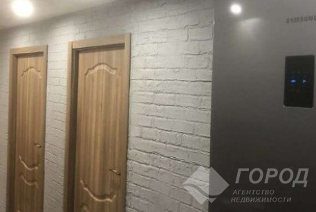 Продам 1-кімнатну квартиру, Рогань, Код: 808527/1