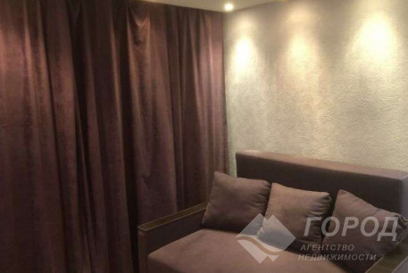 Продам 1-кімнатну квартиру, Рогань, Код: 808527/1