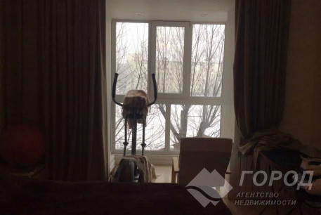 Продам 2-х кімнатну квартиру, Центр, Код: 808543/1