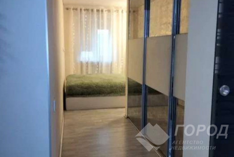 Продам 2-х кімнатну квартиру, Центр, Код: 808589/1