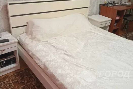 Продам 3-х кімнатну квартиру, Новые дома, Коммунальный рынок, Код: 808590/1