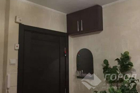 Продам 3-х кімнатну квартиру, Новые дома, Коммунальный рынок, Код: 808590/1