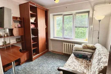 Продам 3-х кімнатну квартиру, ХТЗ, Пролетарская метро (Индустриальная), Код: 808601/1