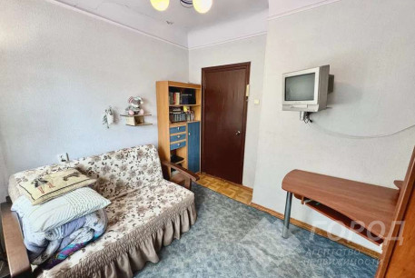 Продам 3-х кімнатну квартиру, ХТЗ, Пролетарская метро (Индустриальная), Код: 808601/1