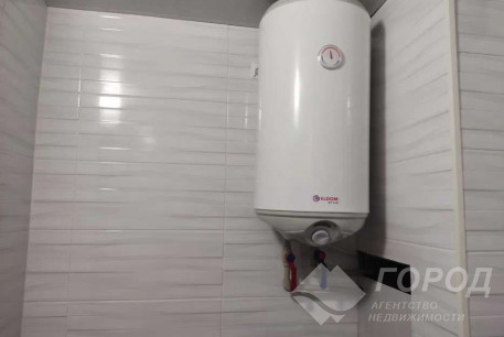 Продам 2-х кімнатну квартиру, Центр, Площадь Конституции метро (Советская), Код: 808694/1