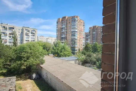 Продам 3-х кімнатну квартиру, Завод Шевченко, Москалевка, Код: 808761/1