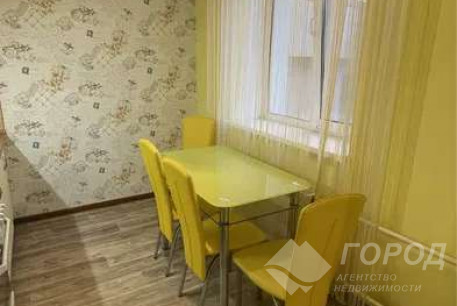 Продам 1-кімнатну квартиру, Дергачевский р-н, Солоницевка пгт., Код: 808764/1