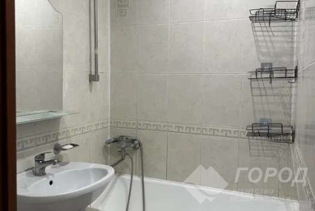 Сдам 3-х кімнатну квартиру, Одесская, Код: 808778/1