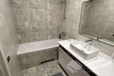 Продам 2-х кімнатну квартиру, ХТЗ, ХТЗ метро, Код: 808797/1