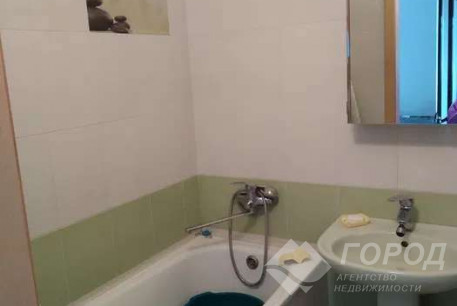 Продам 2-х кімнатну квартиру, Основа, Код: 808828/1