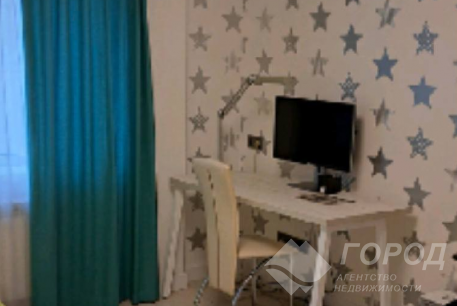 Продам 4-х кімнатну квартиру, Павлово поле, Ботанический сад метро, Код: 808895/1