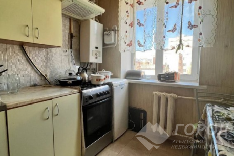 Продам 2-х кімнатну квартиру, Центр, Код: 808904/1