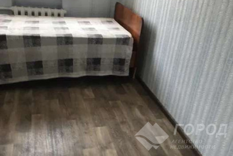 Продам 3-х кімнатну квартиру, Завод Шевченко, Код: 808921/2