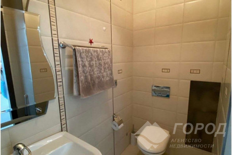 Сдам 2-х кімнатну квартиру, Центр, Код: 808933/1