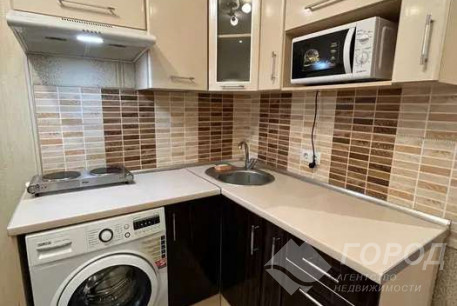 Продам гостинку, Новые дома, Коммунальный рынок, Код: 808941/1