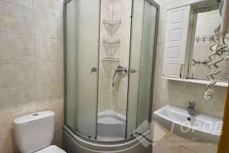 Продам гостинку, Новые дома, Коммунальный рынок, Код: 808941/1