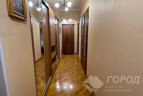 Сдам 3-х кімнатну квартиру, Центр, Код: 808960/1