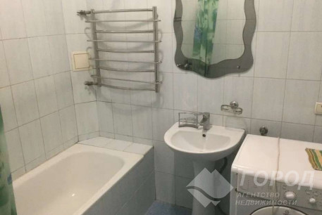 Сдам 3-х кімнатну квартиру, Центр, Код: 808960/2