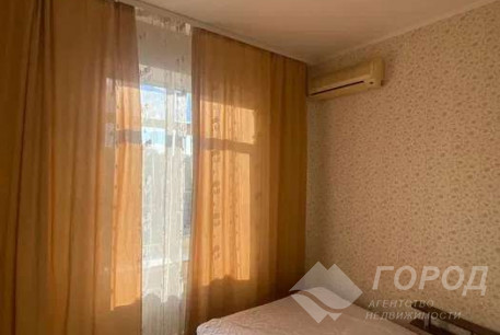 Сдам гостинку, Гагарина проспект, Защитников Украины метро (Площадь Восстания), Код: 808987/1