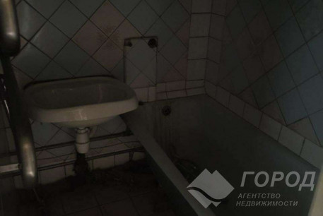 Продам 2-х кімнатну квартиру, Рогань, Код: 809027/1