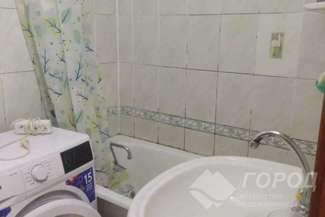 Сдам 1-кімнатну квартиру, Рогань, Код: 809034/1