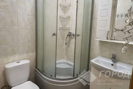 Продам гостинку, Новые дома, Коммунальный рынок, Код: 809058/1