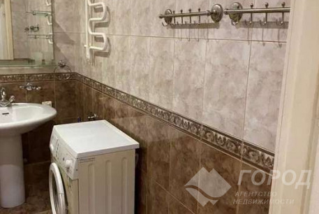 Продам 3-х кімнатну квартиру, Новые дома, Маршала Жукова метро (Дворец спорта), Код: 809168/1