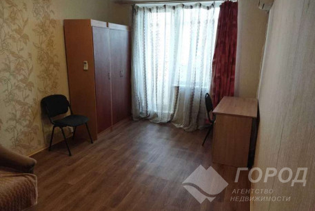 Продам 1-кімнатну квартиру, ХТЗ, Масельского метро, Код: 809245/2