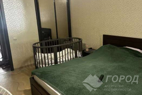 Продам 2-х кімнатну квартиру, ХТЗ, Пролетарская метро (Индустриальная), Код: 809259/1