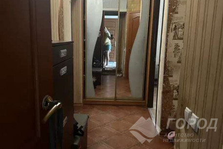 Продам 2-х кімнатну квартиру, ХТЗ, Пролетарская метро (Индустриальная), Код: 809259/1