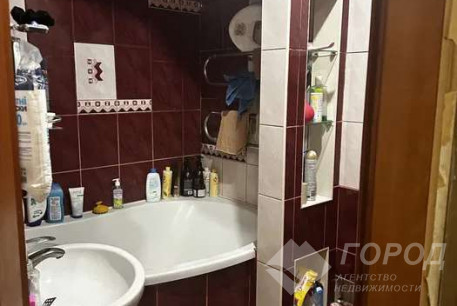 Продам 2-х кімнатну квартиру, ХТЗ, Пролетарская метро (Индустриальная), Код: 809259/1