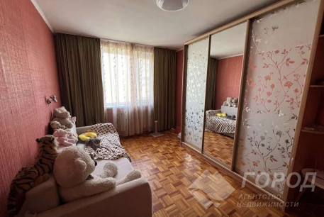 Продам 3-х кімнатну квартиру, Холодная Гора, Холодная Гора метро, Код: 809266/1