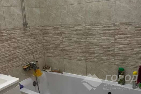 Продам 2-х кімнатну квартиру, Центр, Код: 809268/1