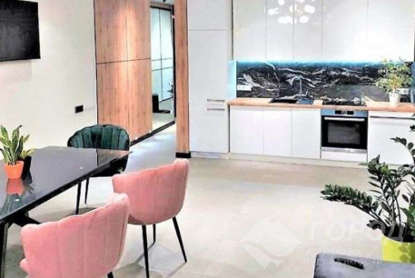 Продам 3-х кімнатну квартиру в новобудові, Центр, Код: 809306/1