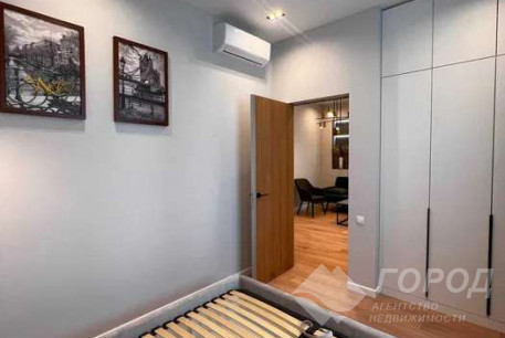 Продам 2-х кімнатну квартиру в новобудові, Центр, Код: 809316/2