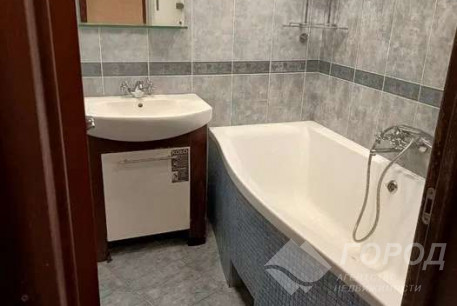 Сдам 2-х кімнатну квартиру, Центральный рынок, Южный вокзал метро, Код: 809336/2