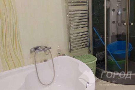 Сдам 3-х кімнатну квартиру, Алексеевка, Код: 809363/1