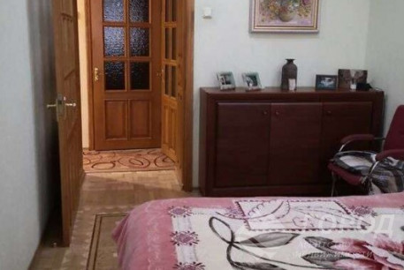 Продам 2-х кімнатну квартиру, Сосновая Горка, Научная метро, Код: 809380/1