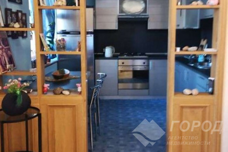 Продам 2-х кімнатну квартиру, Сосновая Горка, Научная метро, Код: 809380/1