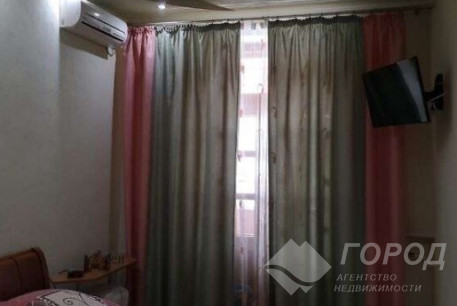 Продам 2-х кімнатну квартиру, Сосновая Горка, Научная метро, Код: 809380/1