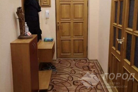 Продам 2-х кімнатну квартиру, Сосновая Горка, Научная метро, Код: 809380/1